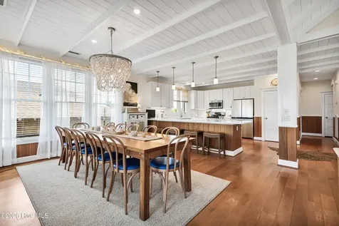 4 E Raleigh Street Wrightsville Beach NC 28480