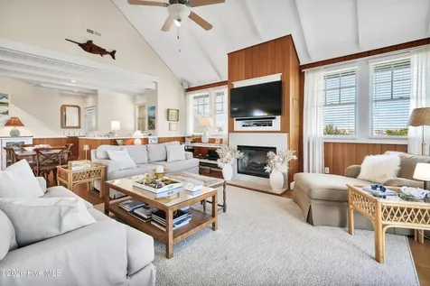 4 E Raleigh Street Wrightsville Beach NC 28480