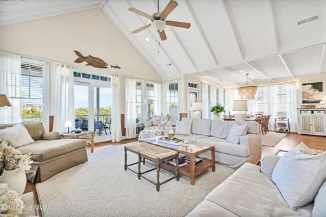 4 E Raleigh Street Wrightsville Beach NC 28480