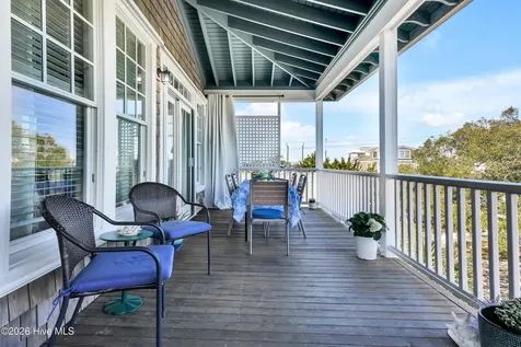4 E Raleigh Street Wrightsville Beach NC 28480