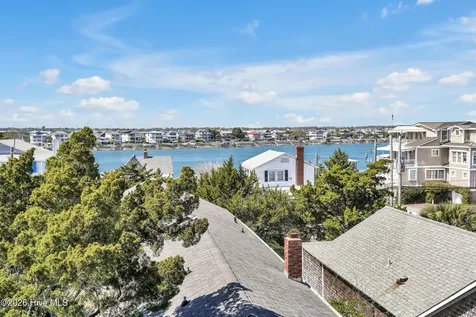 4 E Raleigh Street Wrightsville Beach NC 28480