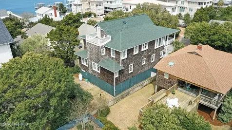 4 E Raleigh Street Wrightsville Beach NC 28480