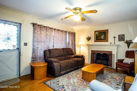 111 North Drive Chocowinity NC 27817