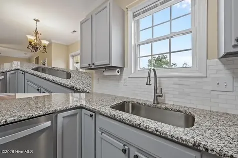 208 Chastain Drive Jacksonville NC 28546