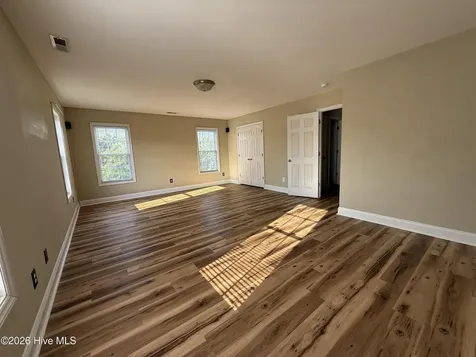 208 Chastain Drive Jacksonville NC 28546