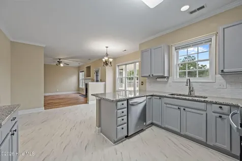 208 Chastain Drive Jacksonville NC 28546