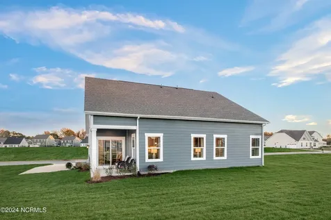 4013 Farmfield Drive Navassa NC 28451