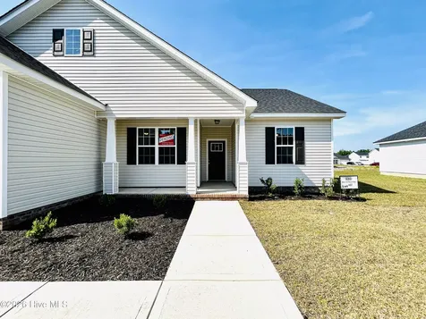 826 Hidden Bridge Road Jacksonville NC 28546