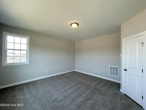 826 Hidden Bridge Road Jacksonville NC 28546