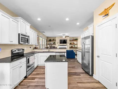 357 Belvedere Drive Holly Ridge NC 28445