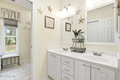 3156 Windward Village Lane SW Supply NC 28462