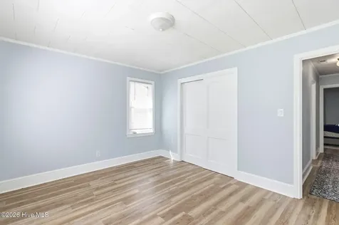 221 N Thompson Street Whiteville NC 28472