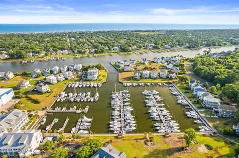 3632 Holly Harbor Drive Southport NC 28461