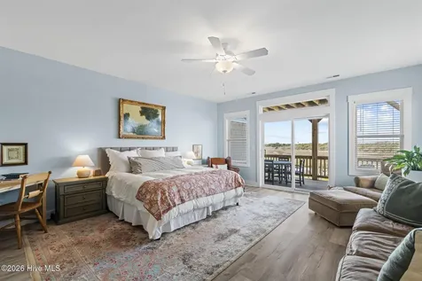 813 N New River Drive Surf City NC 28445