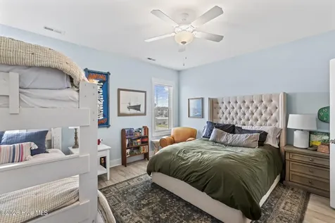 813 N New River Drive Surf City NC 28445