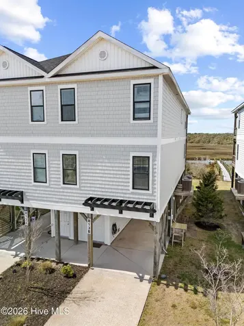 813 N New River Drive Surf City NC 28445