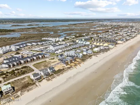 813 N New River Drive Surf City NC 28445