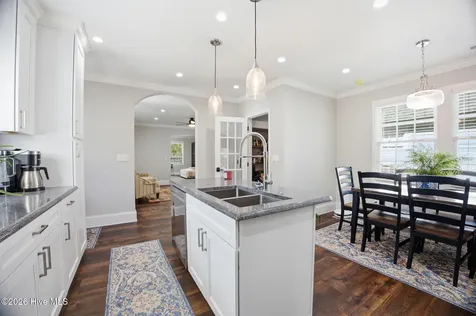 412 E 2nd Street Washington NC 27889