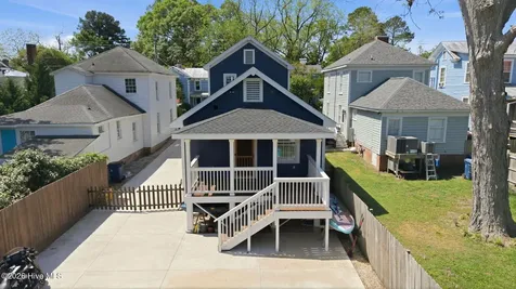 412 E 2nd Street Washington NC 27889