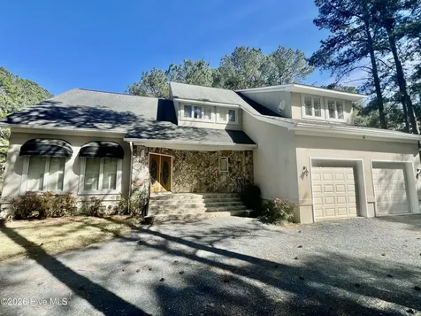 609 Cottonwood Court Vass NC 28394