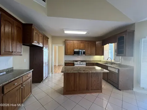 609 Cottonwood Court Vass NC 28394