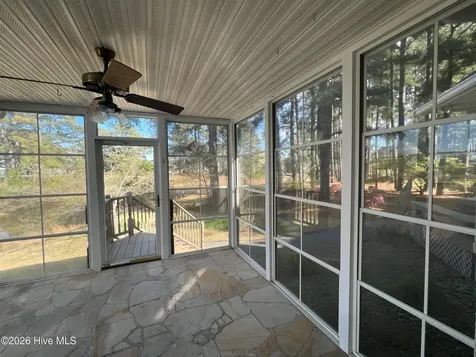 609 Cottonwood Court Vass NC 28394
