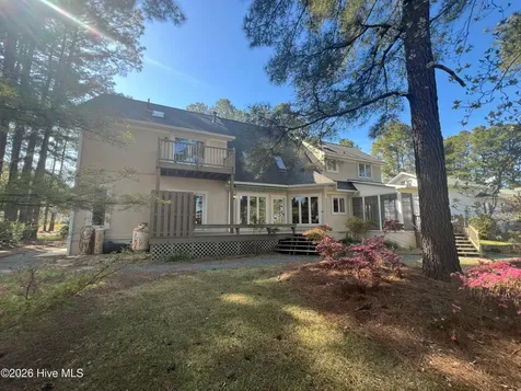 609 Cottonwood Court Vass NC 28394