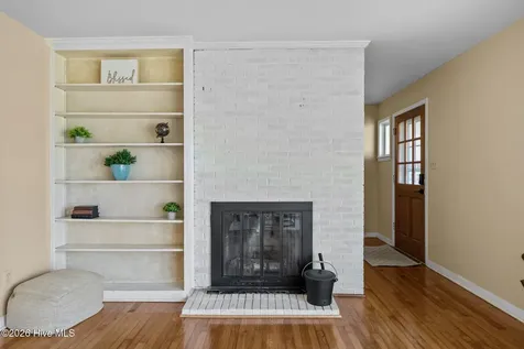 105 E Sherwood Drive Havelock NC 28532