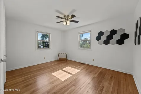 105 E Sherwood Drive Havelock NC 28532