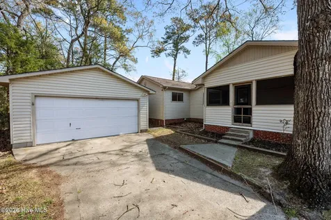105 E Sherwood Drive Havelock NC 28532