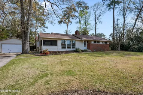 105 E Sherwood Drive Havelock NC 28532