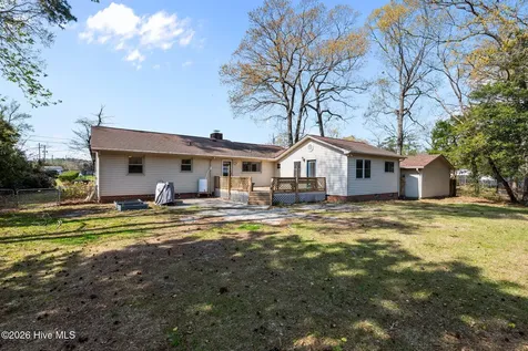 105 E Sherwood Drive Havelock NC 28532