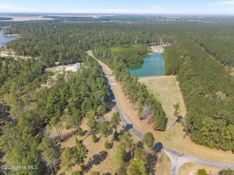 1512, 1535 Bailey Pointe Drive Belhaven NC 27810