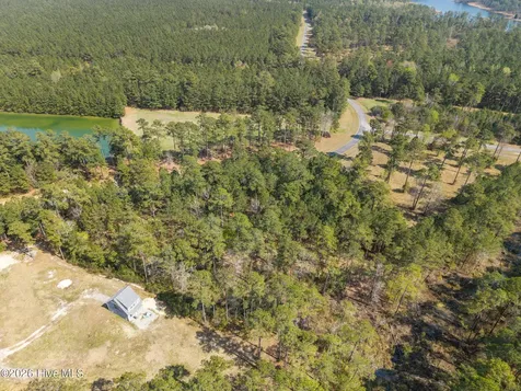 1512, 1535 Bailey Pointe Drive Belhaven NC 27810