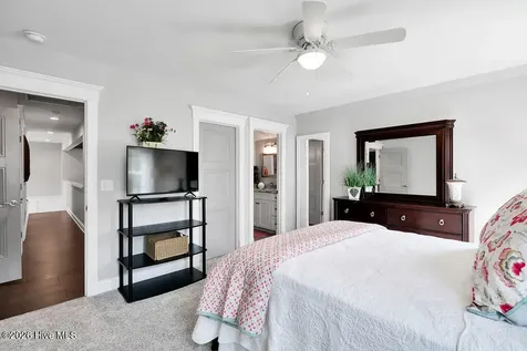 5207 White Ibis Court Southport NC 28461