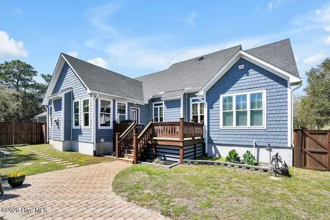 5207 White Ibis Court Southport NC 28461