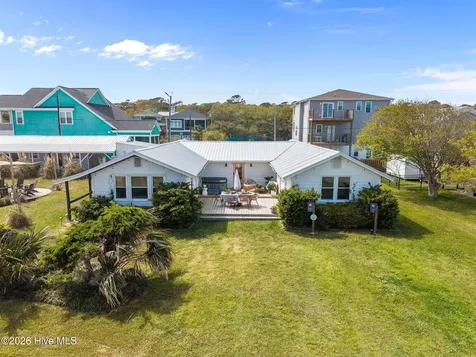 636 & 644 S Third Avenue Kure Beach NC 28449