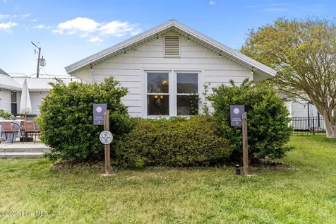 636 & 644 S Third Avenue Kure Beach NC 28449