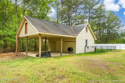 3361 Church Street Extension Winterville NC 28590