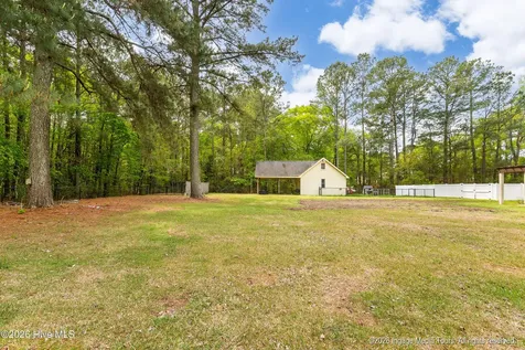 3361 Church Street Extension Winterville NC 28590