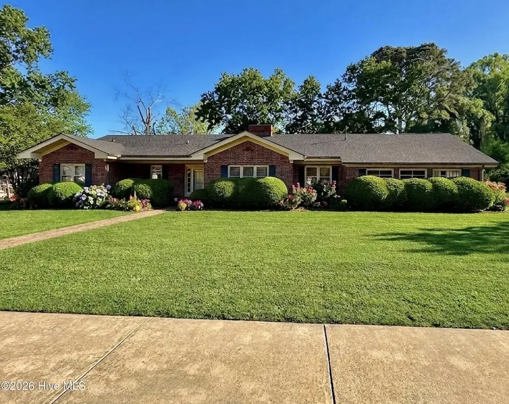 4068 Grimmersburg Street Farmville NC 27828