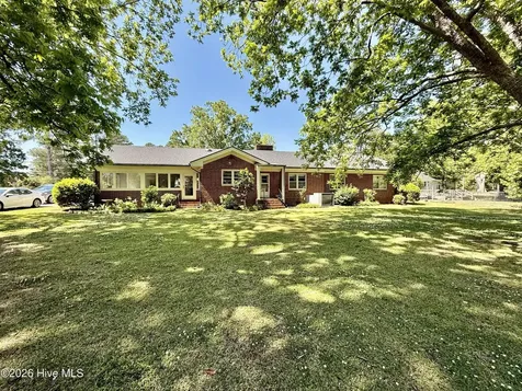 4068 Grimmersburg Street Farmville NC 27828