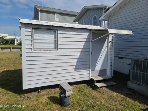 308 W Bogue Boulevard Atlantic Beach NC 28512