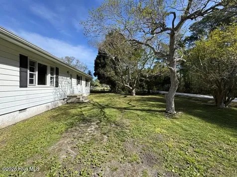 308 Mccabe Road Morehead City NC 28557