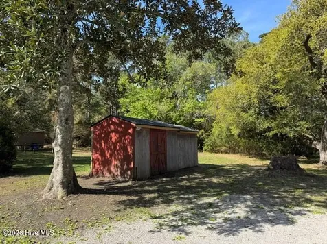 308 Mccabe Road Morehead City NC 28557