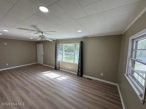 308 Mccabe Road Morehead City NC 28557