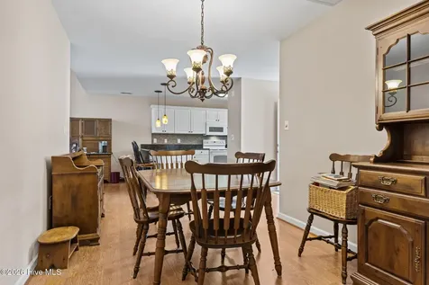 1202 Cedarwood Village Morehead City NC 28557