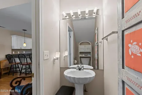 1202 Cedarwood Village Morehead City NC 28557