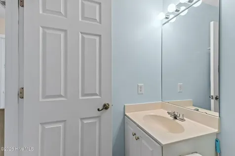 1202 Cedarwood Village Morehead City NC 28557