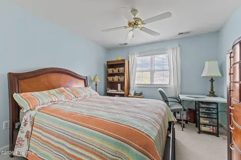1202 Cedarwood Village Morehead City NC 28557